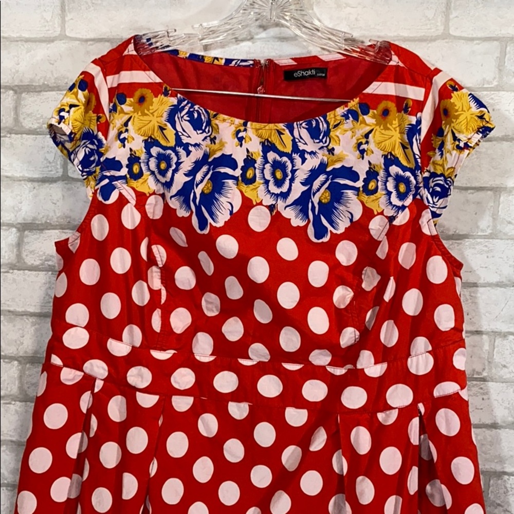 Eshakti polka dot floral print dress size - Picture 2 of 16